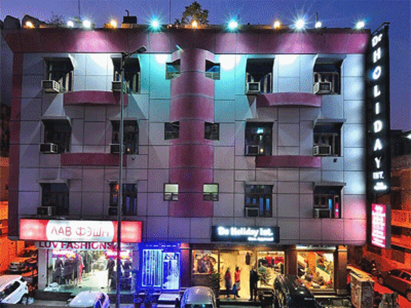 Large Photograph of Hotel De Holiday International located in New Delhi